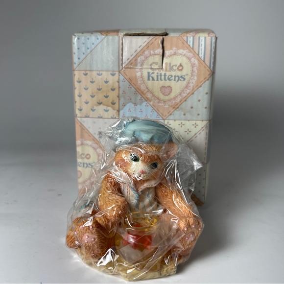 Calico Kittens Figurines - Picture 6 of 7